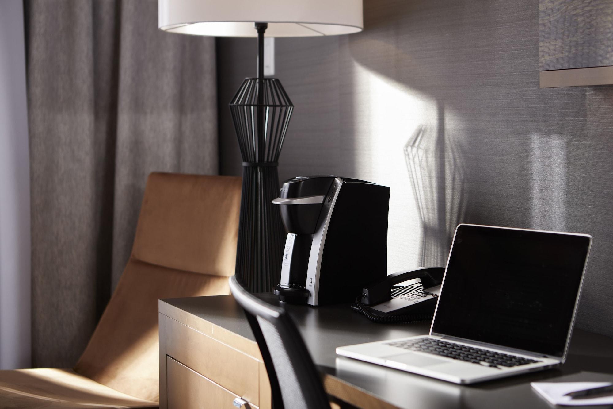 Hotel Cofortel 3*