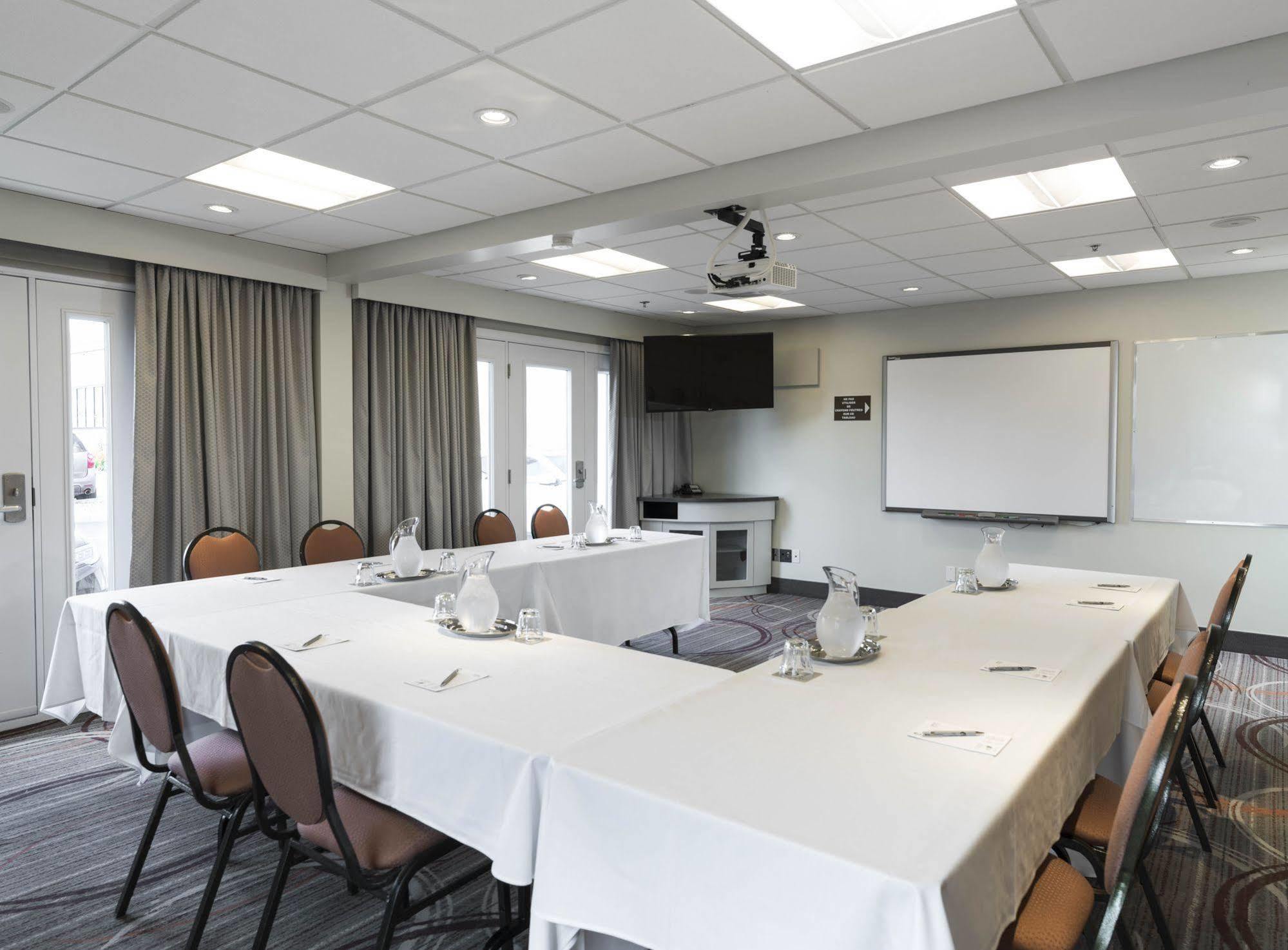Cofortel Hotel 3*